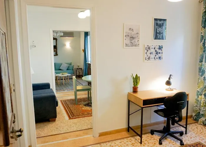 Comfortable Apartment In Kallithea By Athenian Homes